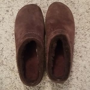 Merrell slip on size 6